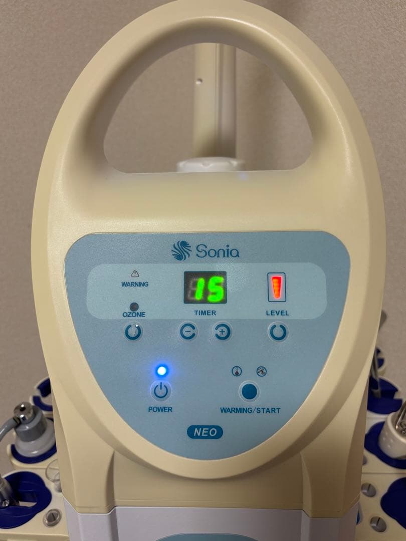 ソニアネオ4機能複合美顔機NEO408 カラーホワイト　業務用　スチーマー