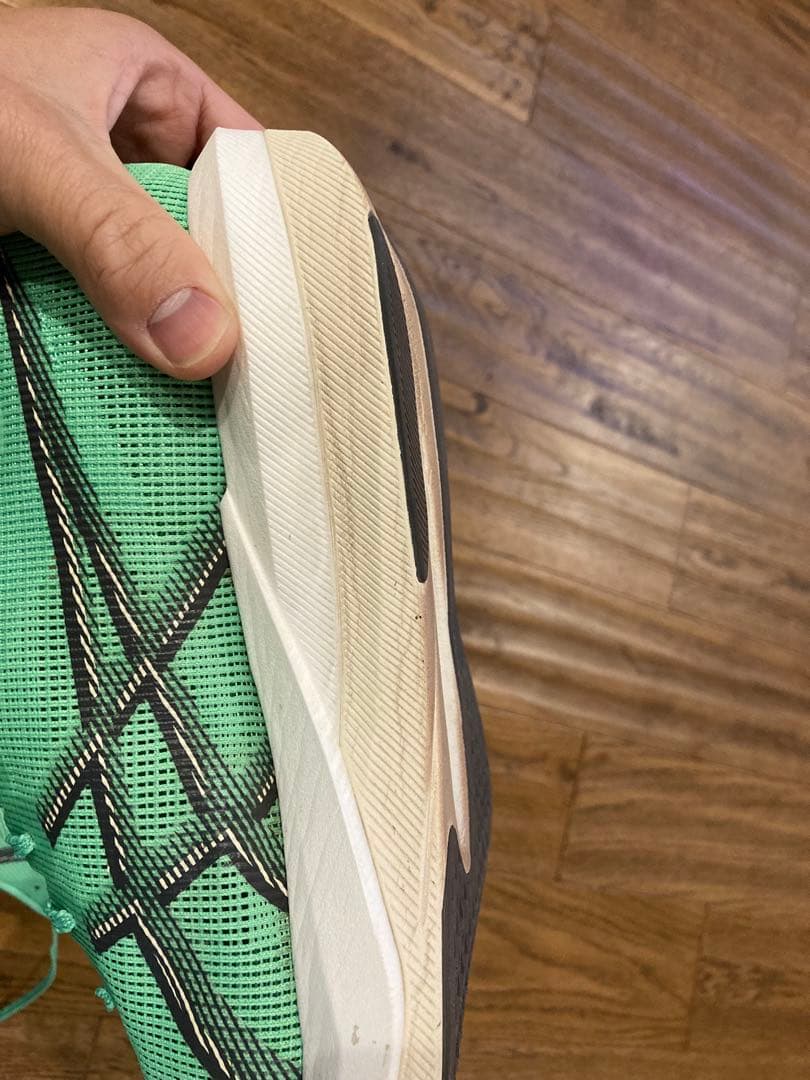 アシックス　マジックスピード５　27.0センチ【値下げしました！】