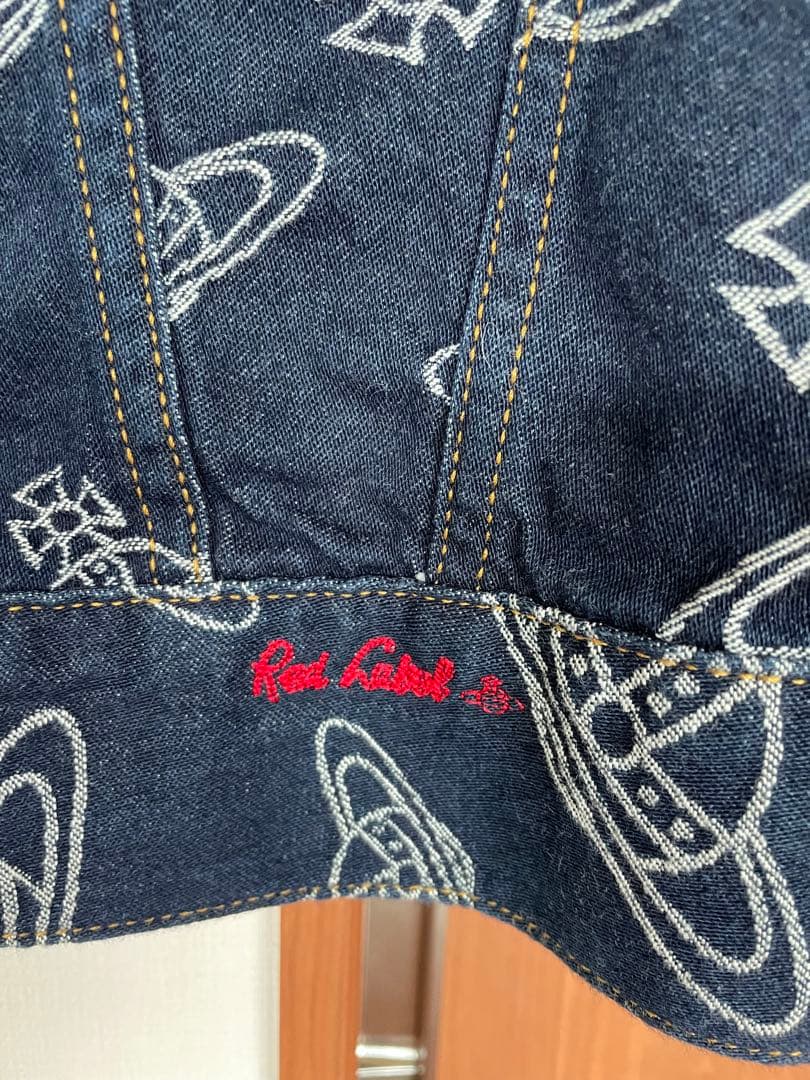 海外のお客様もwelcome！ビビアンウエストウッドRED labelＧジャン