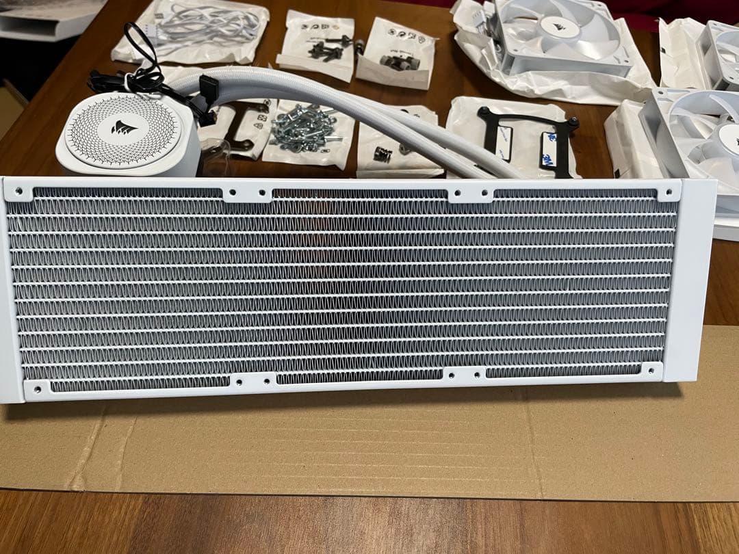 CORSAIR NAUTILUS 360 RS ARGB 簡易水冷CPUクーラー