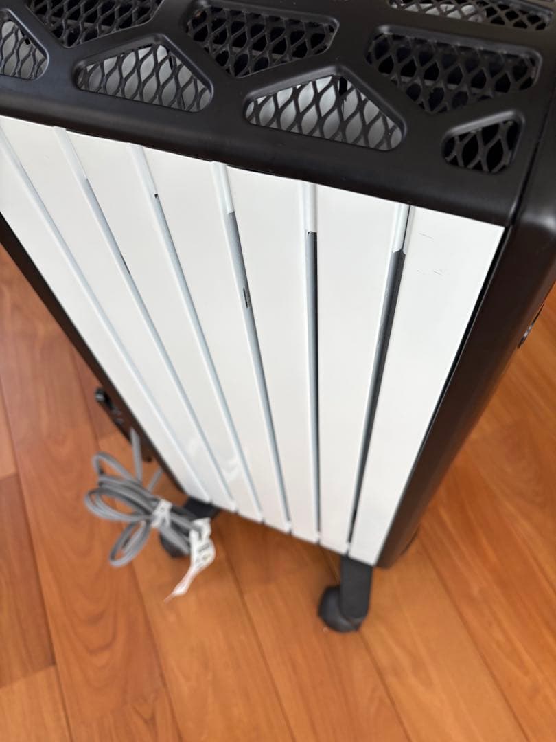 デロンギ マルチダイナミックヒーター6~8畳用 MDH09-BK