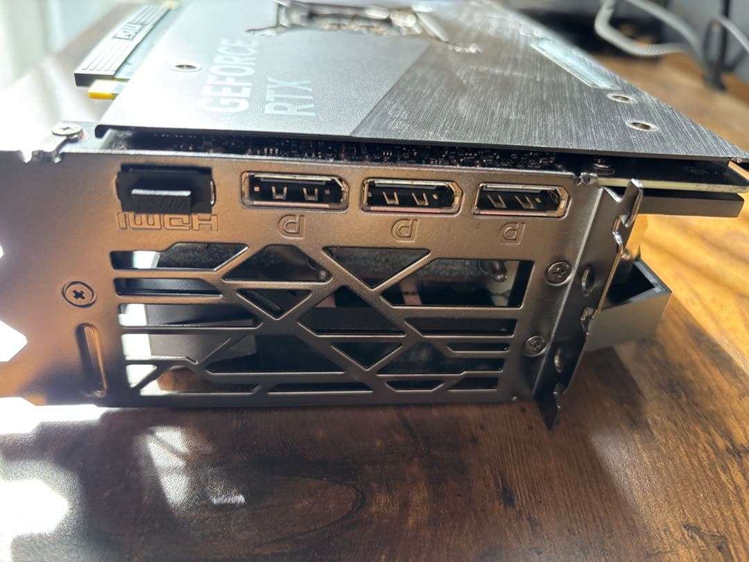 グラフィックボード・グラボ・ビデオカード MSI GEOFORCE RTX 4070 ti Gaming X Trio