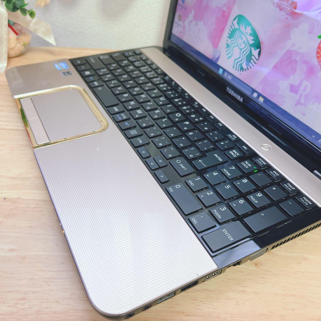 美品、i7、高速SSD、Win11、オフィス2021、イラレ、バッテリーok