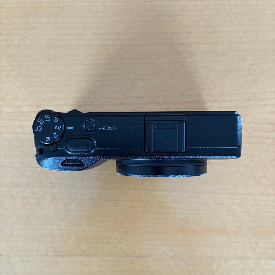 RICOH GR IIIx リコー 純正バッテリーチャージャー、ストラップ付き