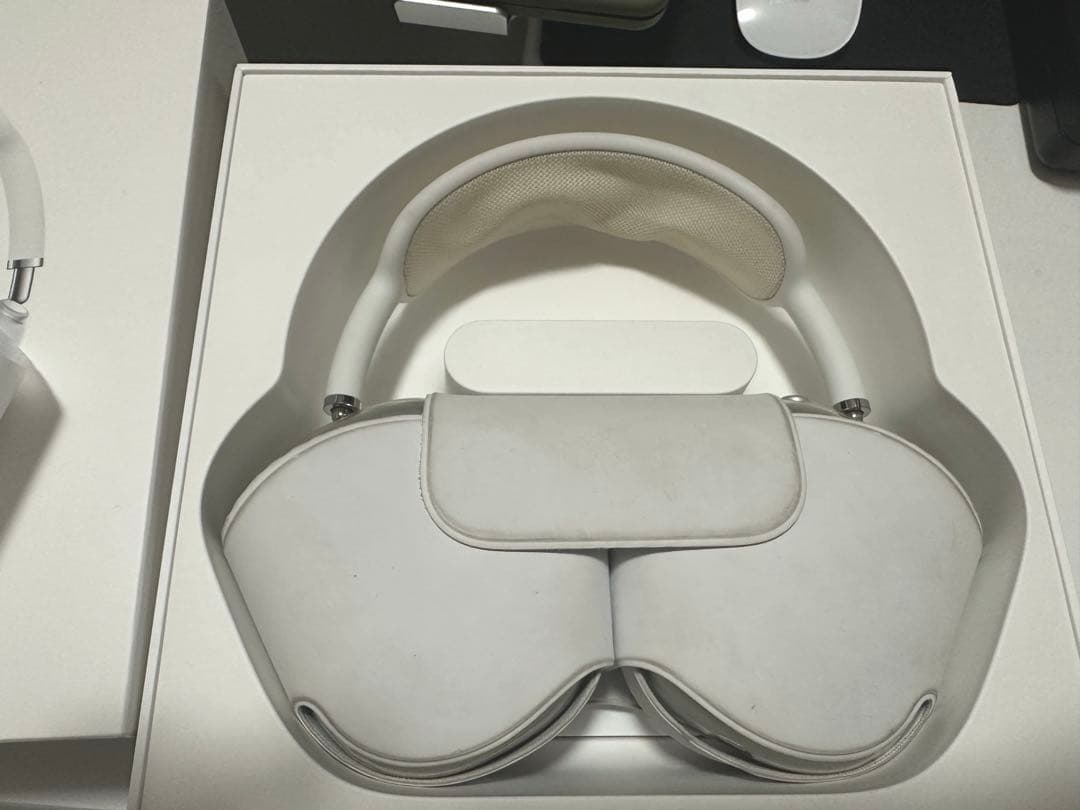 【美品】AirPods Max シルバー　おまけ付き