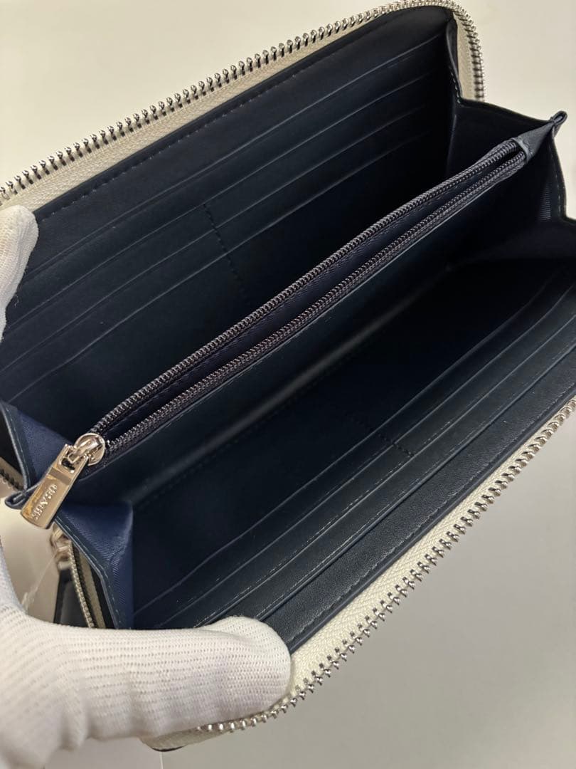 【訳あり】COACH 花柄 長財布 ホワイト