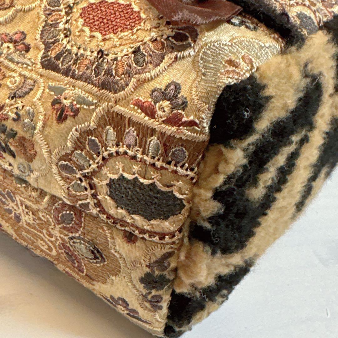 あ*き様 コヤンイサムチョン♡新作カフェオレ色インド刺繍リトルサンダーのトートバ