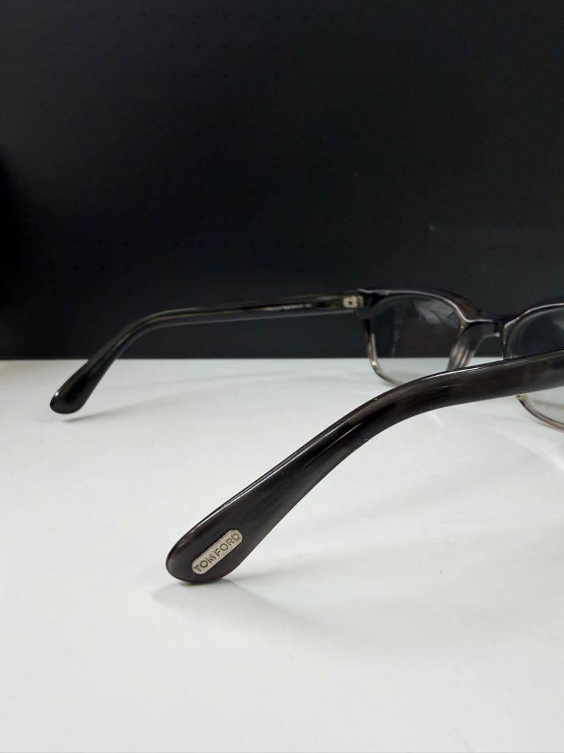 嶋*章様 TOM FORD TF5240 メガネ サングラス　度なし