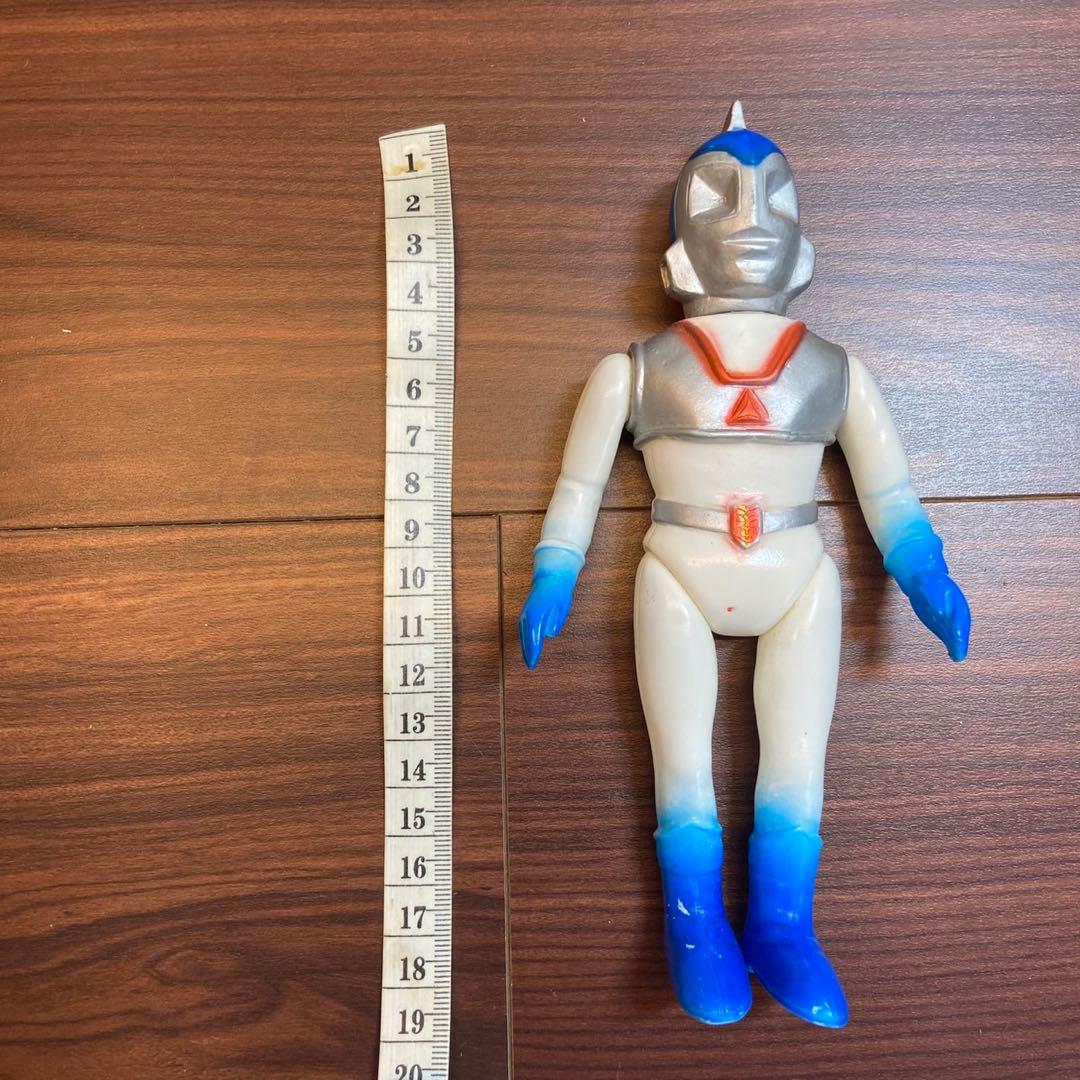 N.T.V モブル 突撃 ヒューマン ソフビ 5647