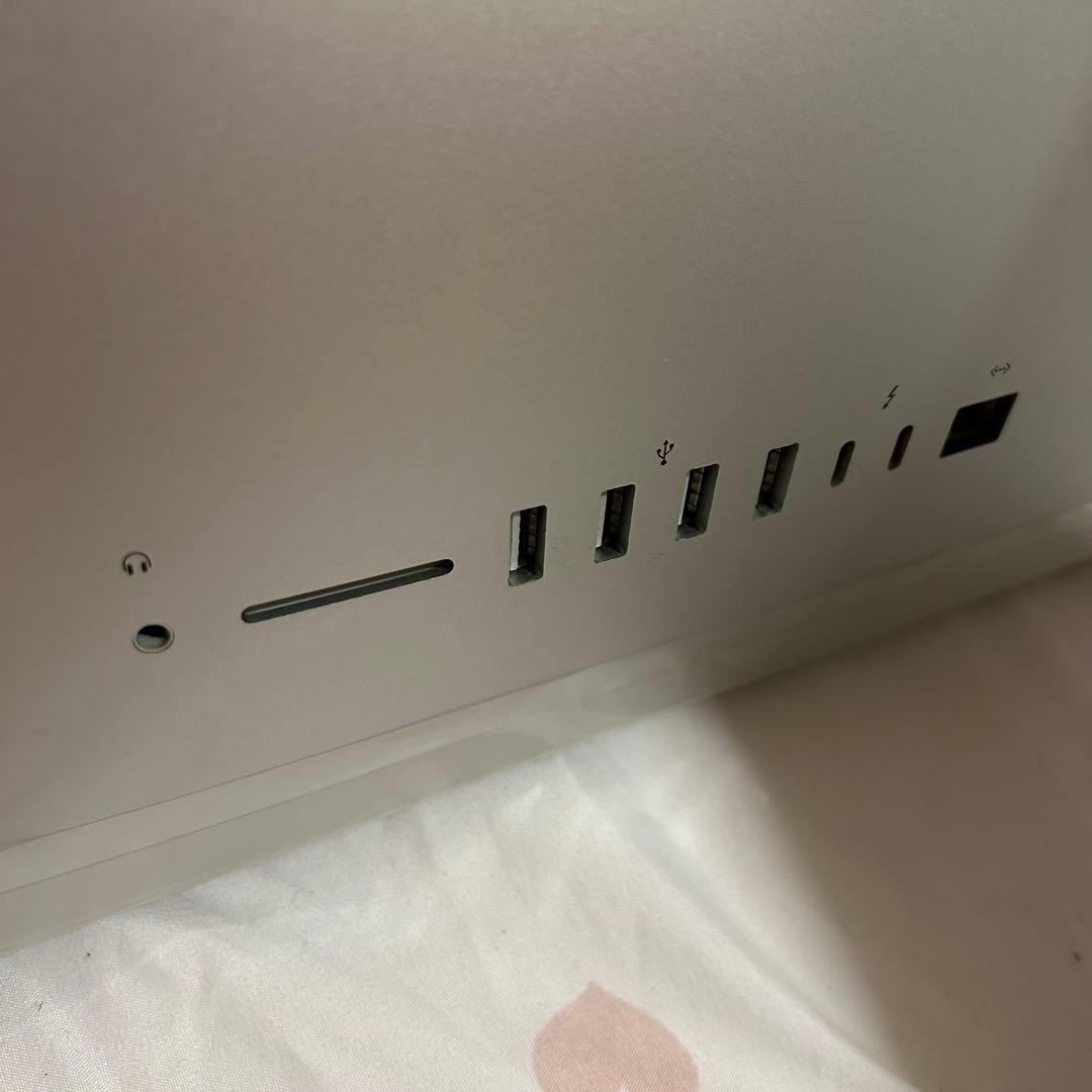 【初期フィルム付き】iMac 21.5インチ 2017年モデル【キーボード付き】