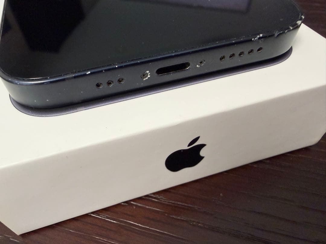 iPhone 12 Black 128GB Sim free (最大容量74%)