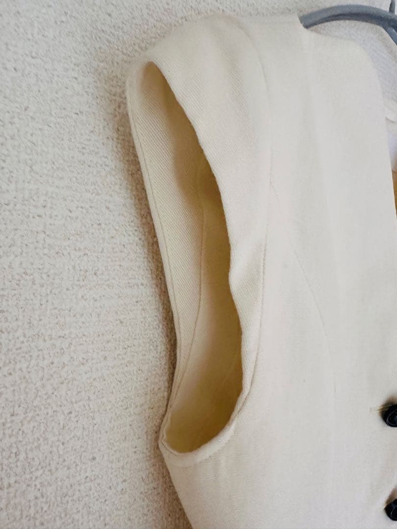 AKIRANAKA sesilia linen ジャケット