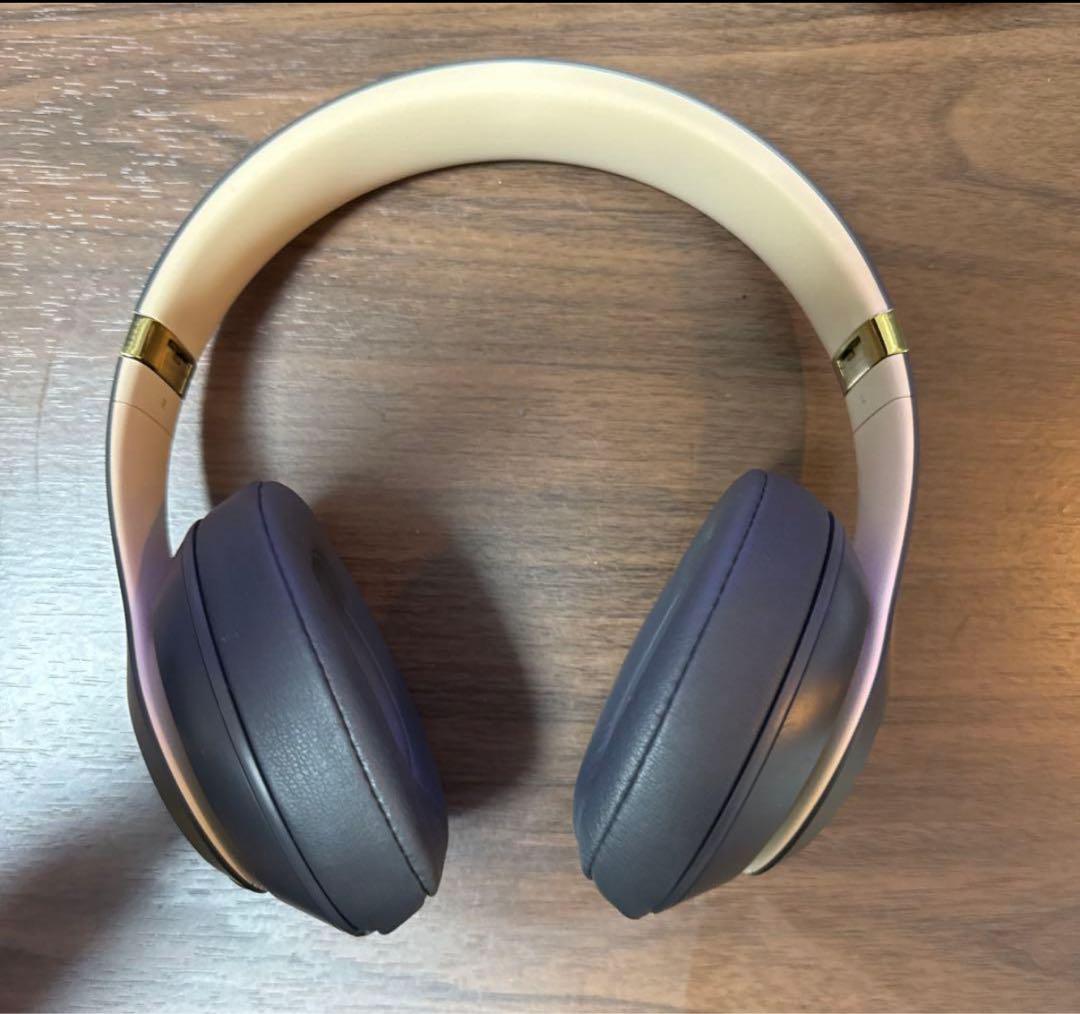 Beats Studio 3グレー/ゴールド