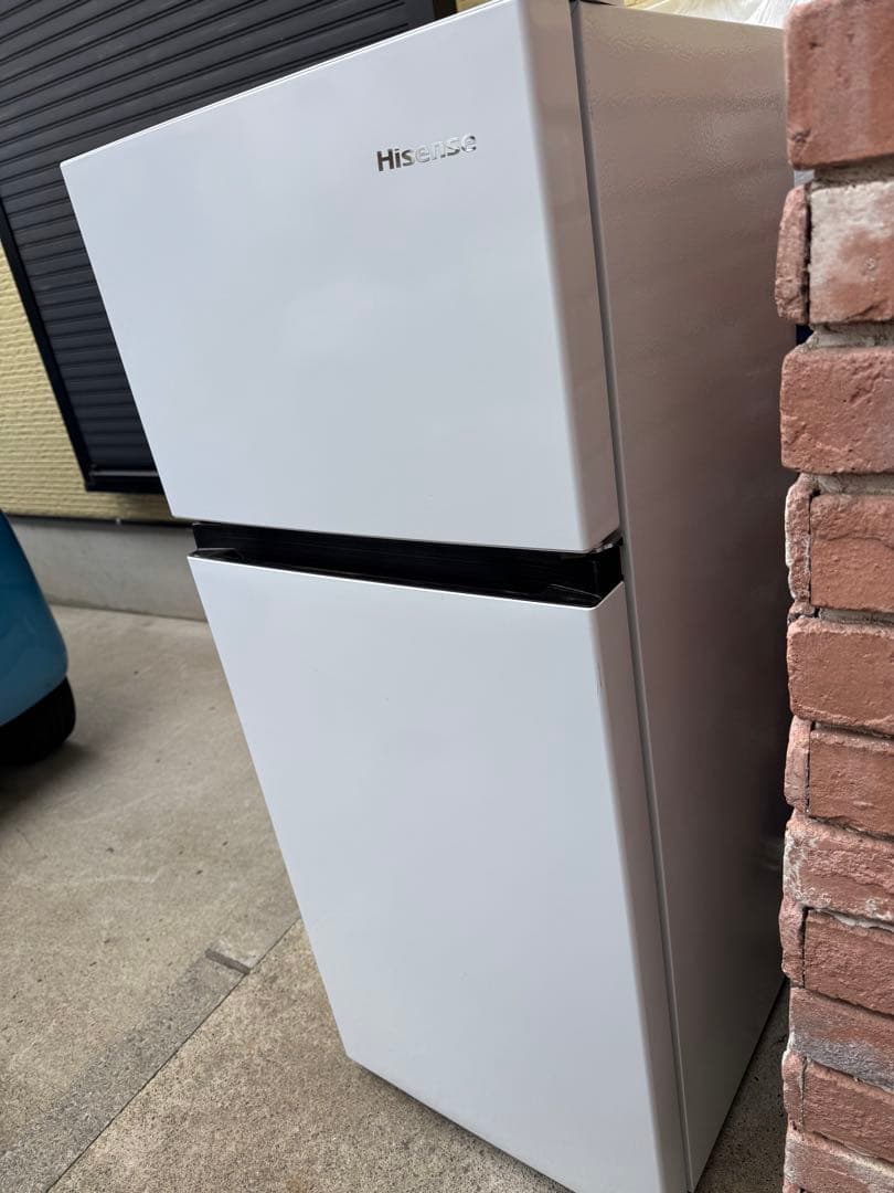 【2025年製】 ほぼ未使用ハイセンス 冷蔵庫HR-B12HW 容量124L
