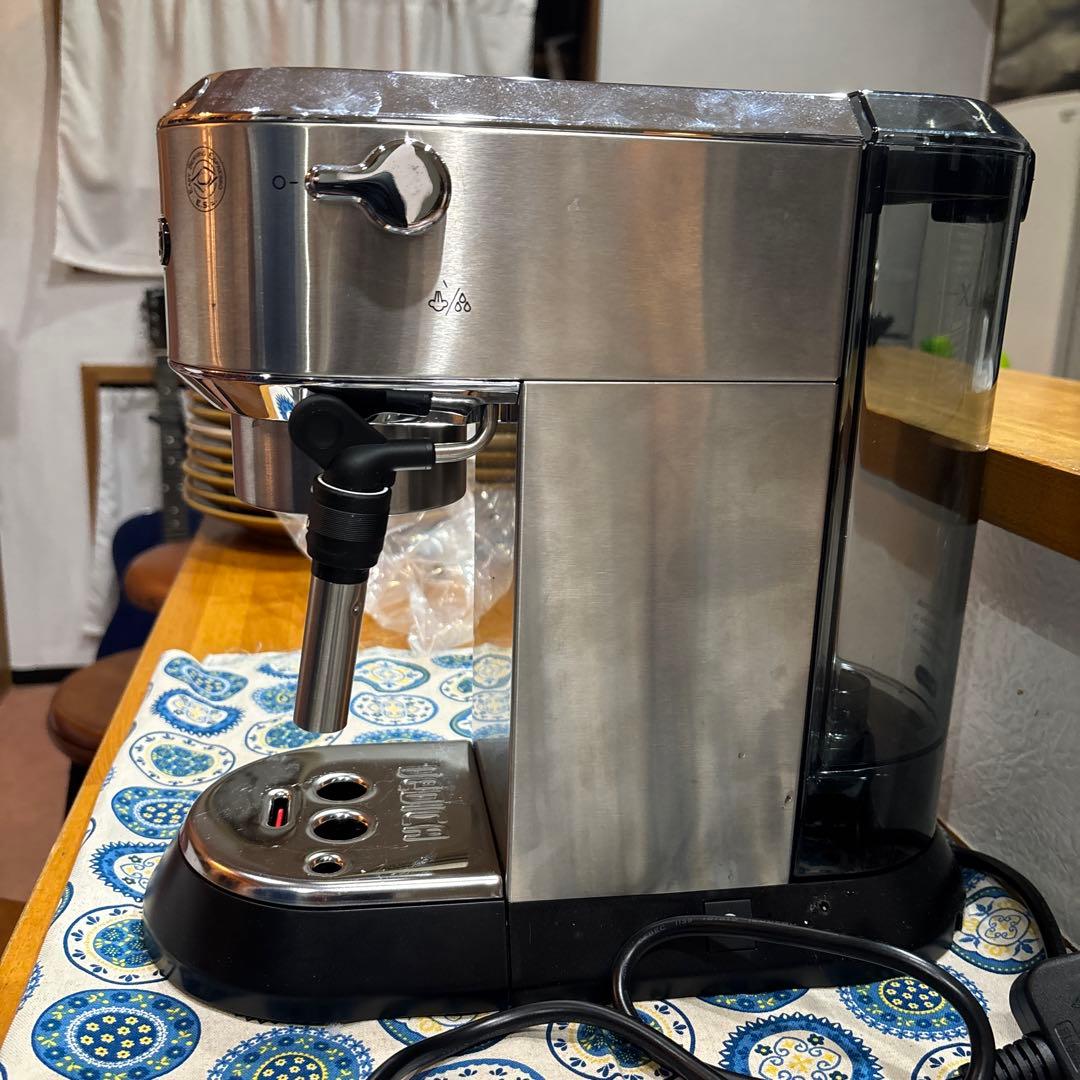DeLonghi Dedica Style エスプレッソマシン