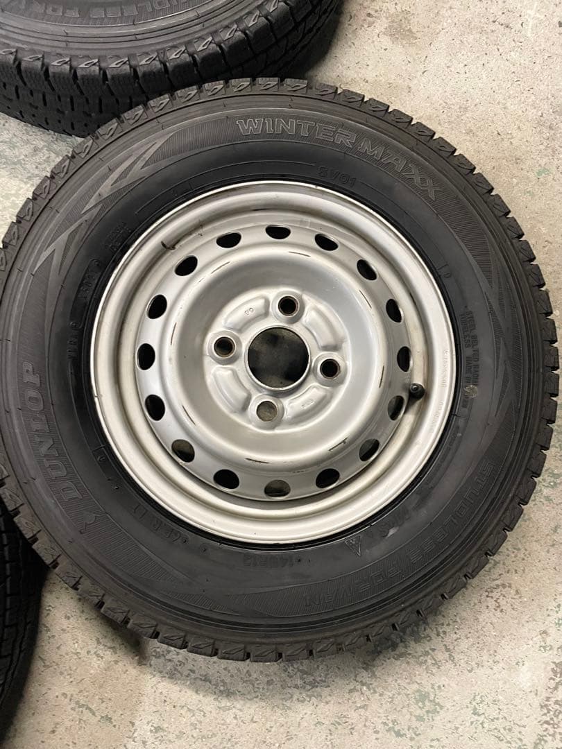 超バリ山　12インチ　軽トラ　アクティ　145R12 6PR ウインターマックス