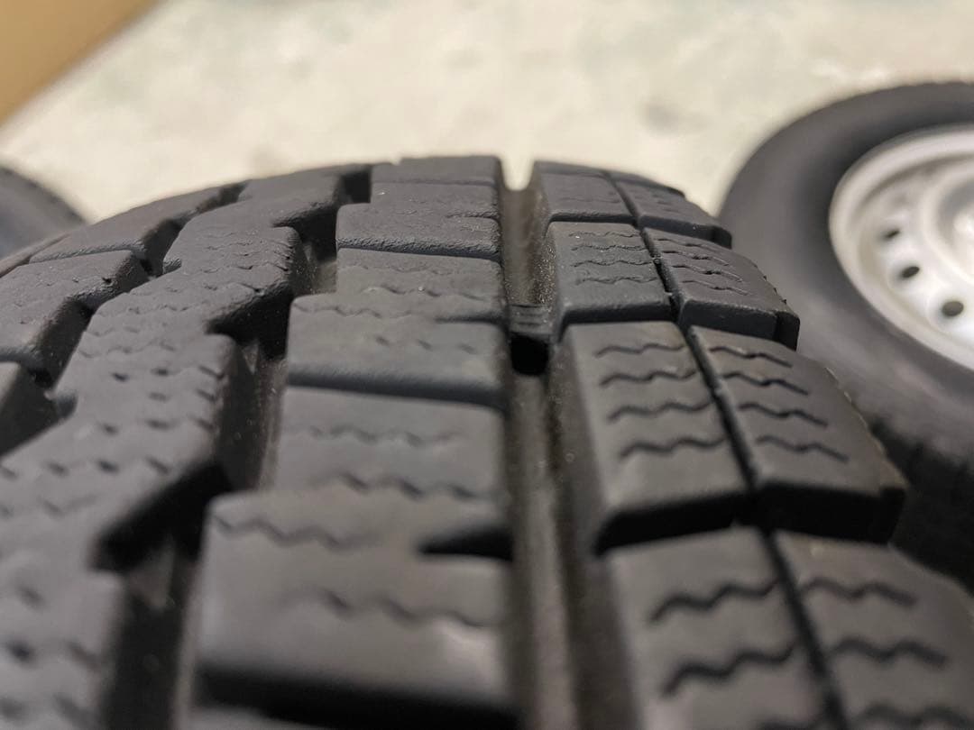 超バリ山　12インチ　軽トラ　アクティ　145R12 6PR ウインターマックス