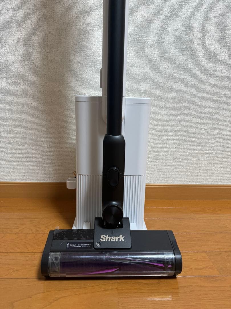 Shark CleanSense iQ+ IW3145Jメタルブラック