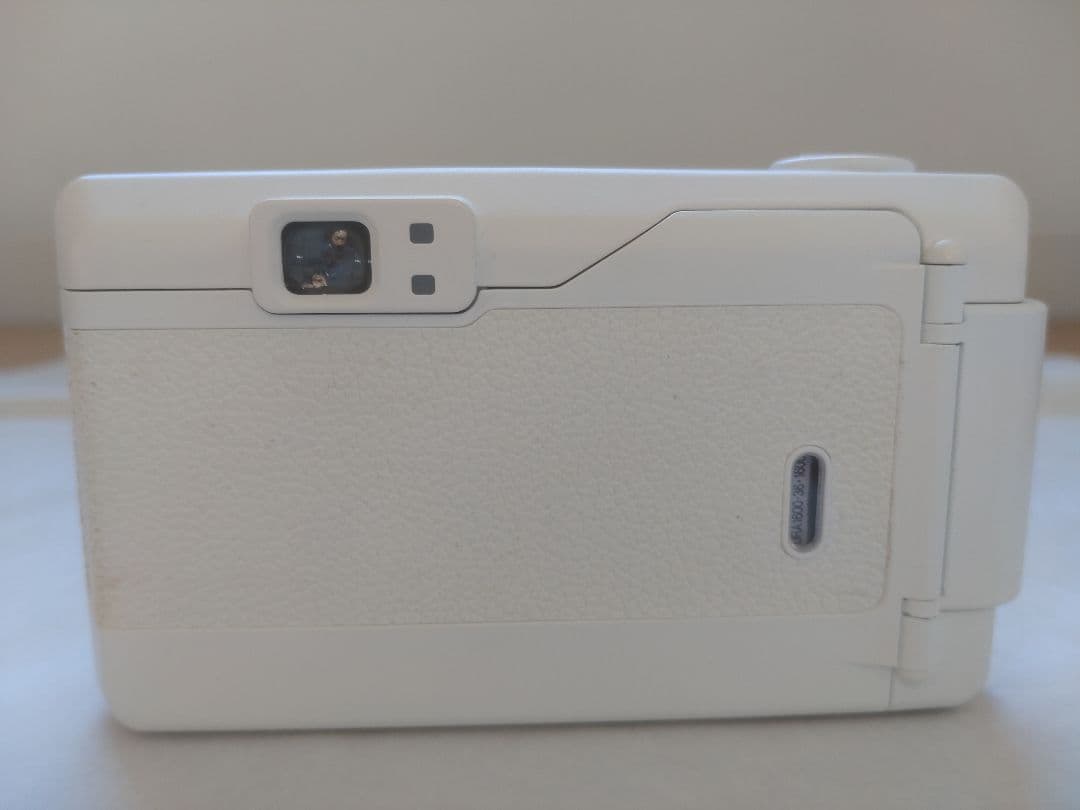 富士フイルム ナチュラクラシカ ホワイト、専用ケース、取扱説明書