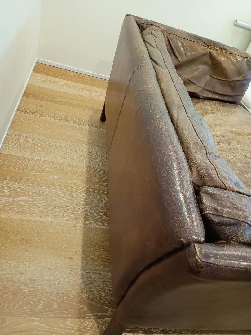 送料込み ヴィンテージ本革ソファ アスプルンド ブラウンレザー 2人掛けソファ