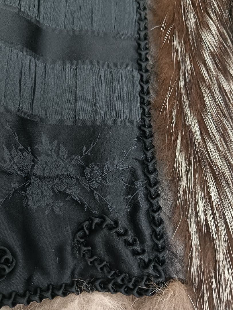 【26＊1068】◆最高級◆SAGA FOX サガフォックス◆毛皮コート 11号