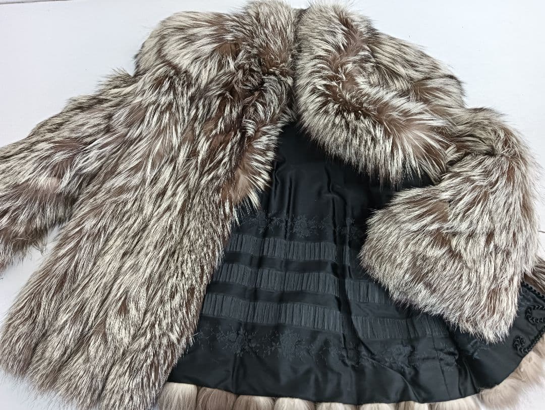 【26＊1068】◆最高級◆SAGA FOX サガフォックス◆毛皮コート 11号