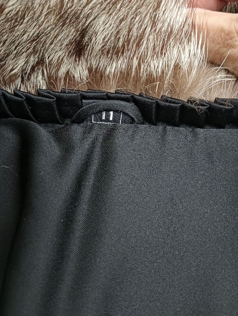 【26＊1068】◆最高級◆SAGA FOX サガフォックス◆毛皮コート 11号