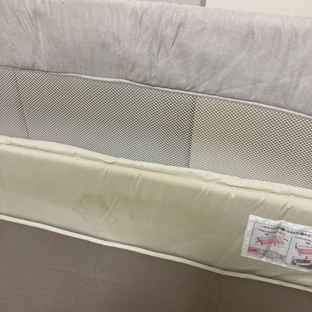 アップリカ ココネル　エアープラスAB ホワイトベージュ