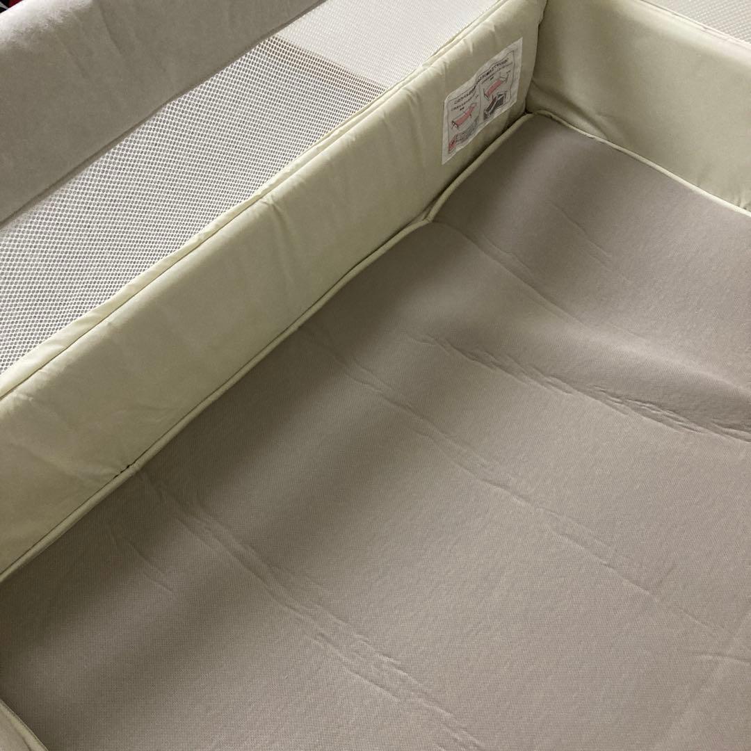 アップリカ ココネル　エアープラスAB ホワイトベージュ