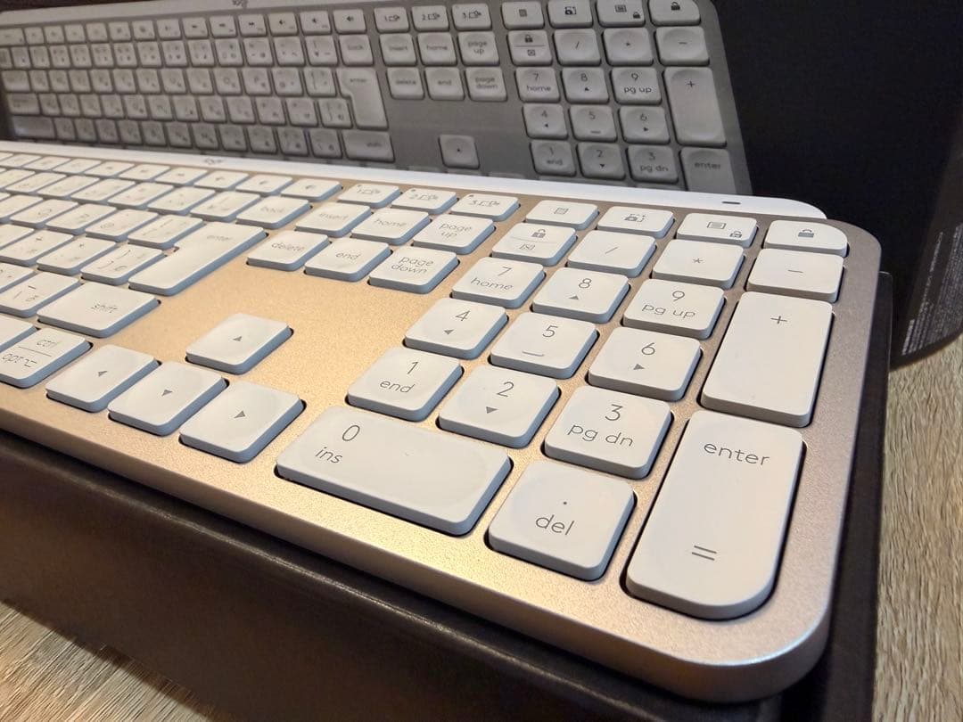 【美品】Logicool(ロジクール) MX KEYS S ワイヤレスキーボード