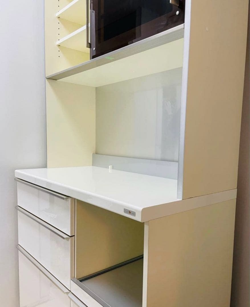 パモウナ　食器棚　キッチンボード　白