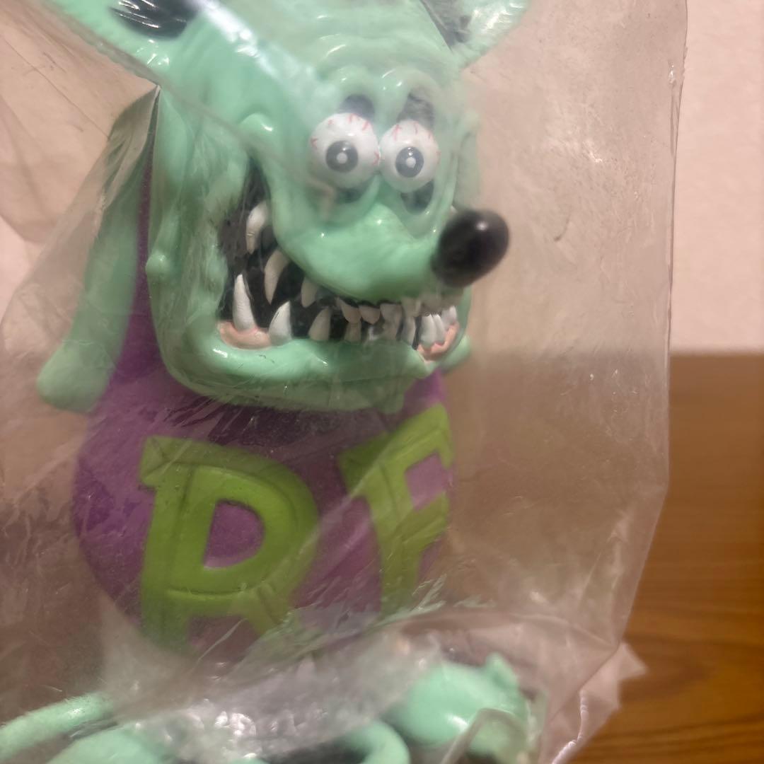 duen ラットフィンク　ソフビ