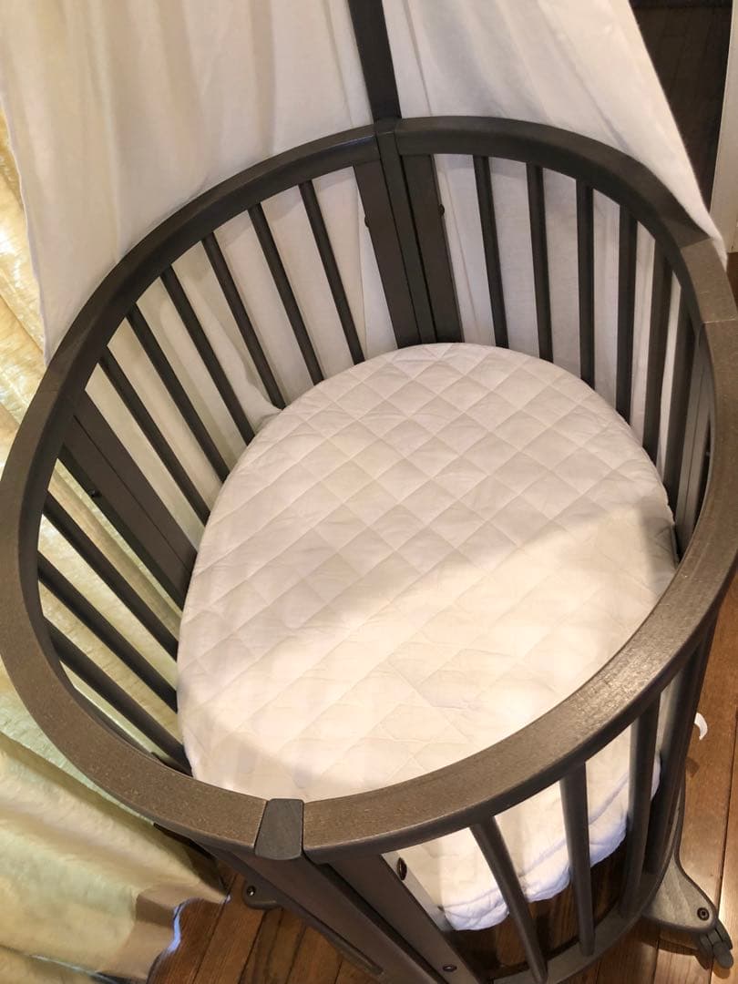 ストッケベビーベッド