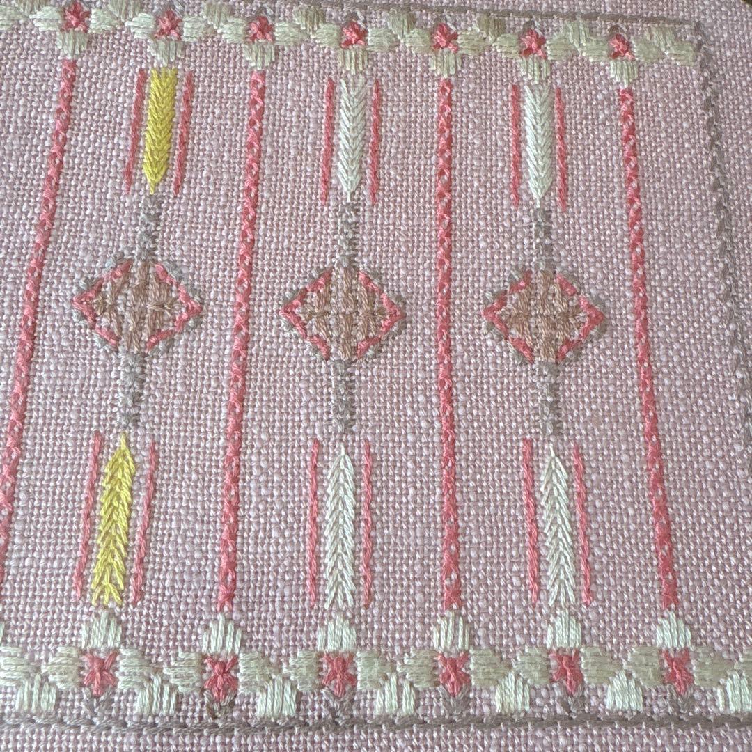 戸塚刺繍　お盆　トレイ　ハンドメイド