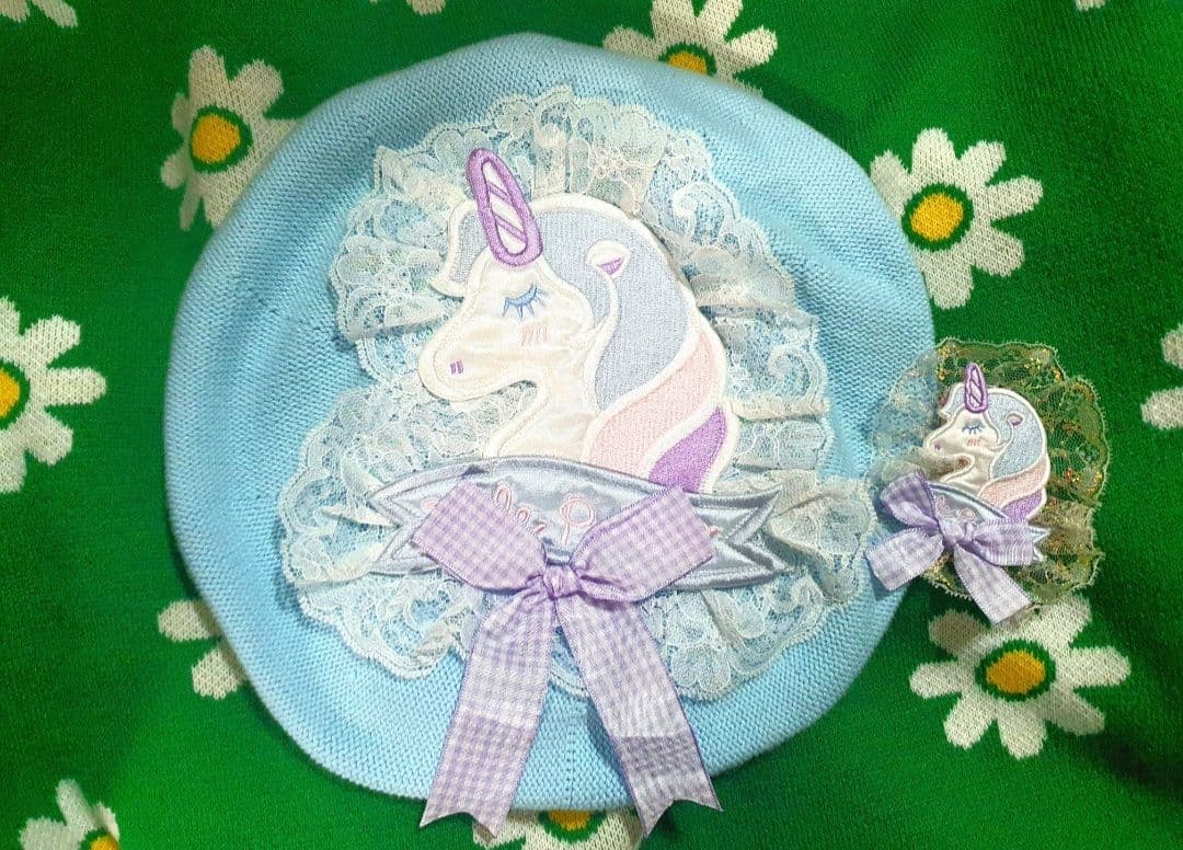 NILE PERCH ( ナイルパーチ) ユニコーン ベレー帽 、ワッペン