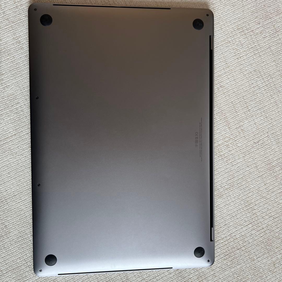 MacBook Pro スペースグレー 15インチ