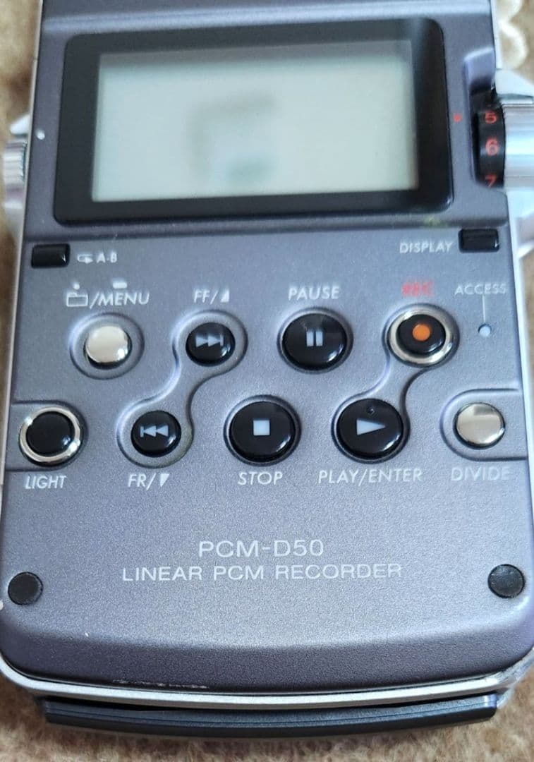 SONY　リニアPCMレコーダー PCM-D50