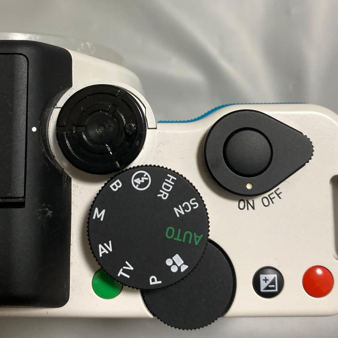 じ*ゃ様 ペンタックス　k-01 マークニューソン