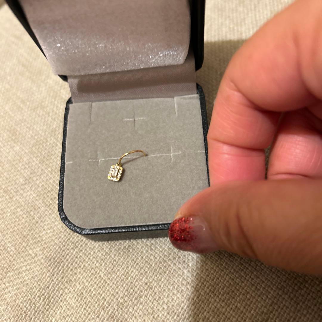 アーカーセレニティーダイヤモンド18Ｋピアス