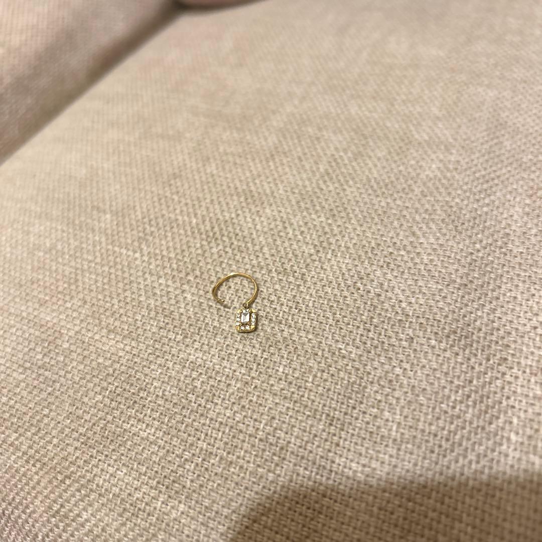 アーカーセレニティーダイヤモンド18Ｋピアス