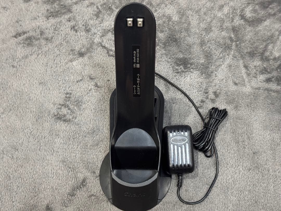 【極美品】Shark EVOPOWER　充電式ハンディクリーナー　WV270J