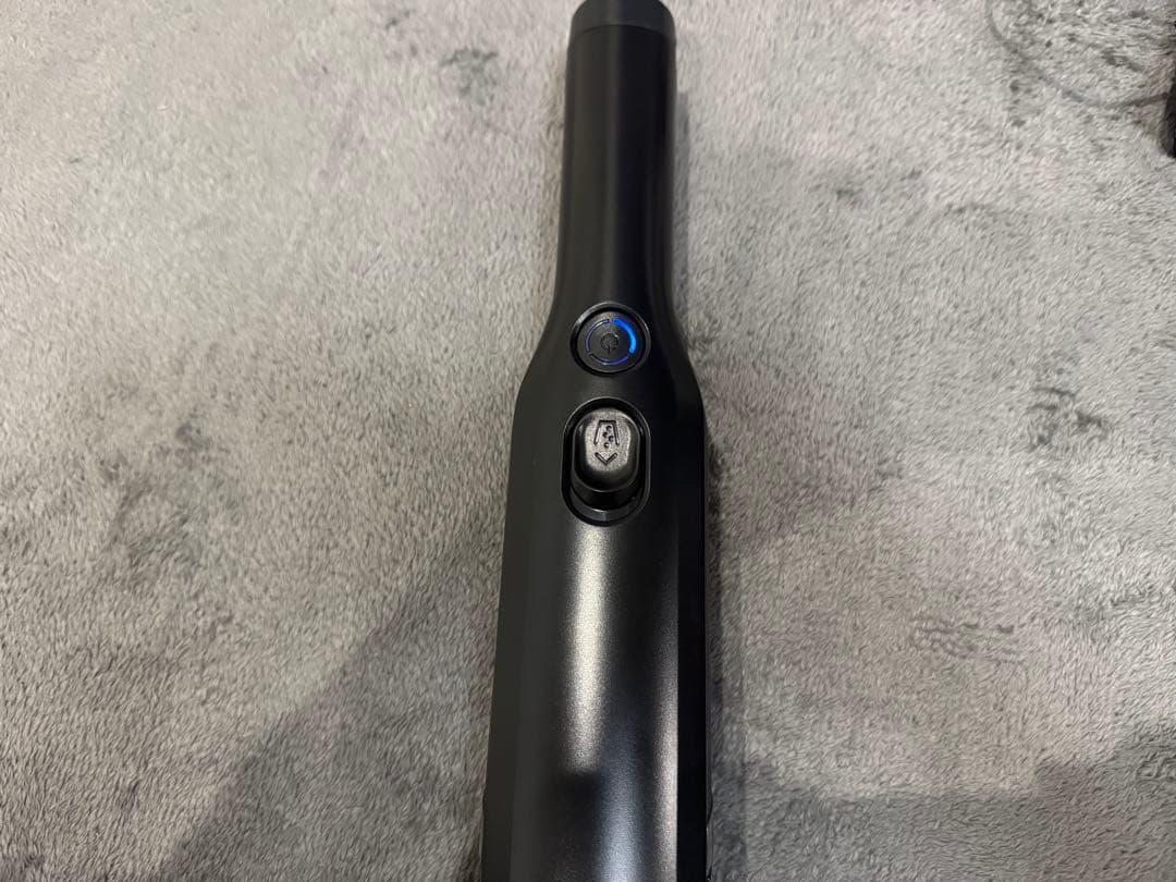 【極美品】Shark EVOPOWER　充電式ハンディクリーナー　WV270J