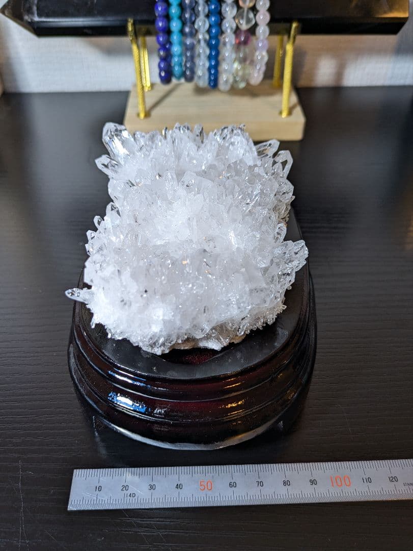 大人気！高品質✨ 貴州省産水晶クラスター 菊花水晶 木製台座付き✨