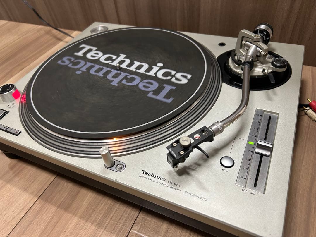 【匿名配送】Technics SL-1200 MK3D ターンテーブル