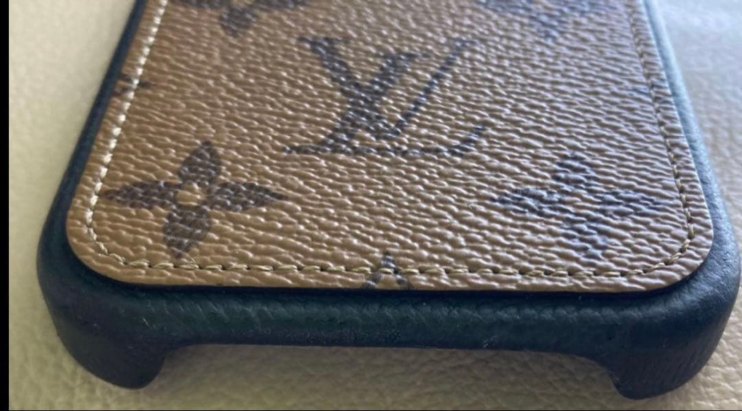 ルイヴィトン　iPhone15Pro ケースモノグラムリバースバンパー