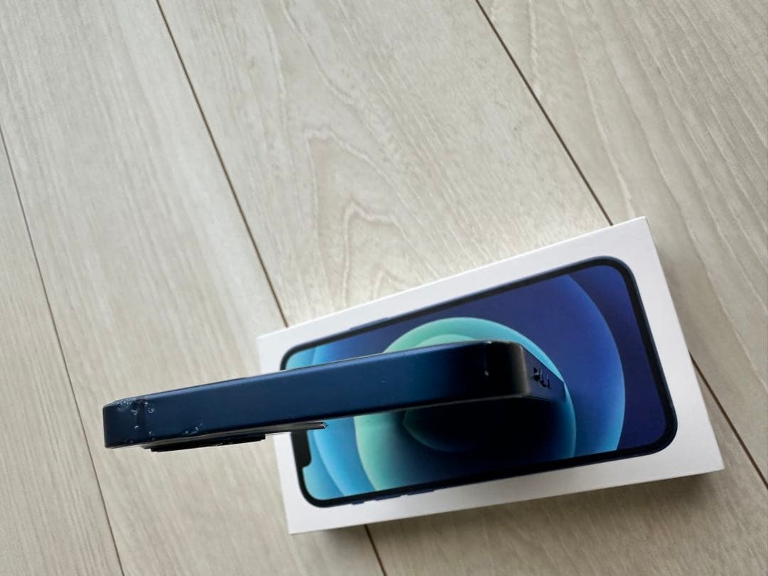 iPhone 12 128GB ブルー（SIMフリー）