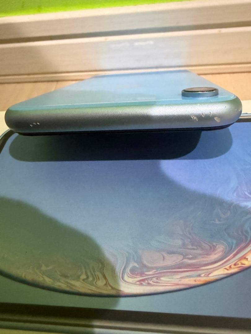 Apple iPhone XR 本体 ブルー