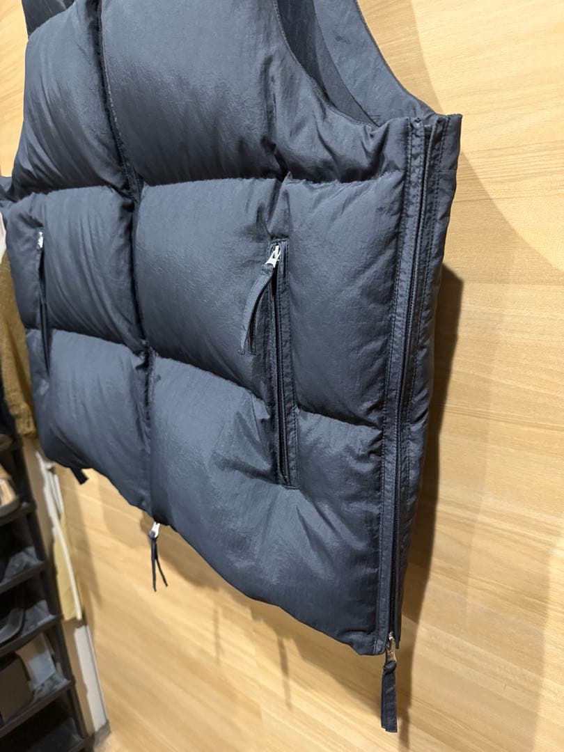 FEAT ダウンベスト ブラック サイズ2 BIRD 黒 定価¥36,300