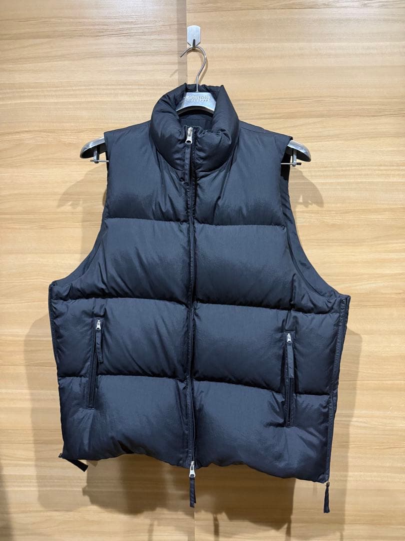 FEAT ダウンベスト ブラック サイズ2 BIRD 黒 定価¥36,300