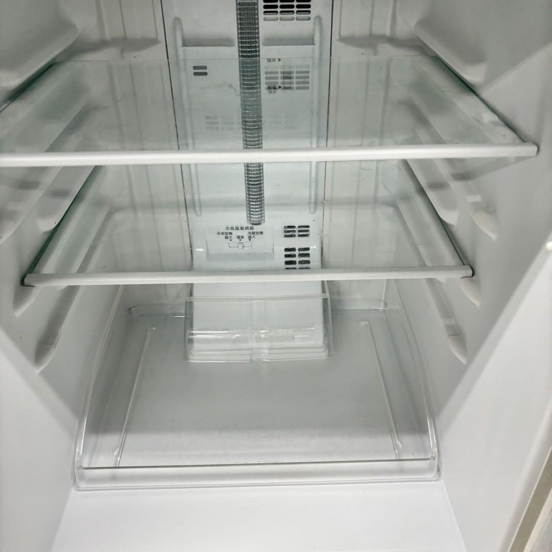 234 パナソニック　冷蔵庫　容量138L 小型　一人暮らし　ホワイトカラー